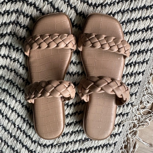 Sincerely Jules Sandals | Summer Sandals | Braided Sandal | Beige - Picture 2 of 2